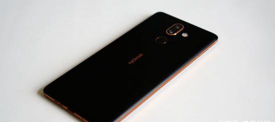 诺基亚7 Plus,蔡司认证的光学摄像头,用户对硬