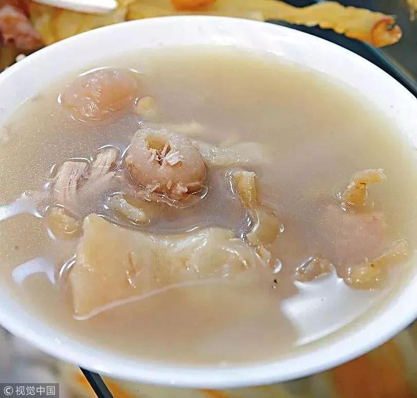 女孩吃一年外卖血浆变猪油色:油腻摧残中国人