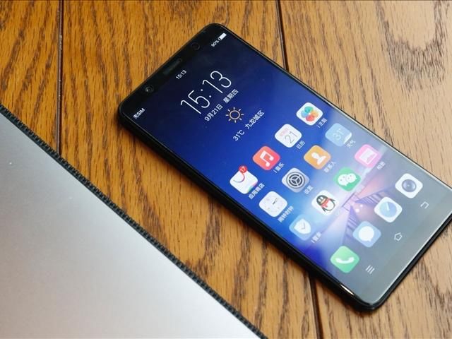 千元机中性能最好的手机是哪一款?没错就是这