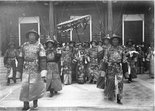 慈禧太后过年排场之大,四大金刚,500罗汉都能