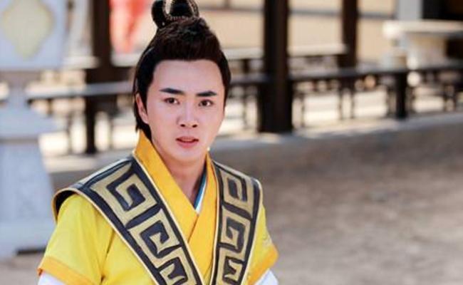 此人助李隆基打败太平公主和武则天二世,因出