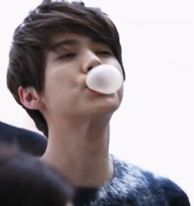 花式吹泡泡大赛,迪丽热巴美艳,鹿晗懵,林更新求胜心切