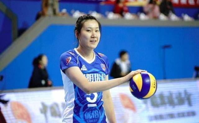 中国女排回娘家开启封闭集训,上海两将入选第