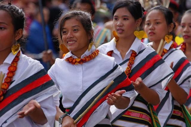 菲律宾人讨论:为什么越来越多的菲律宾女性愿
