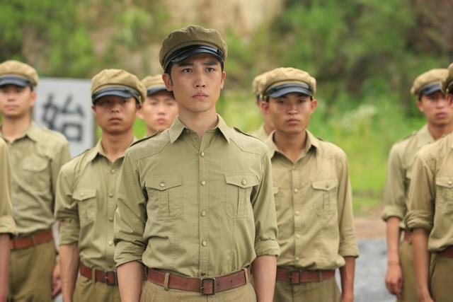 《学生兵》燃爆盛夏 张耀宇致敬革命先辈(图2) 《学生兵》燃爆盛夏 张耀宇致敬革命先辈(图2)