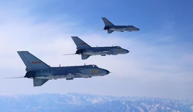 歼8战斗机还在服役,后劲十足,到底什么时候会