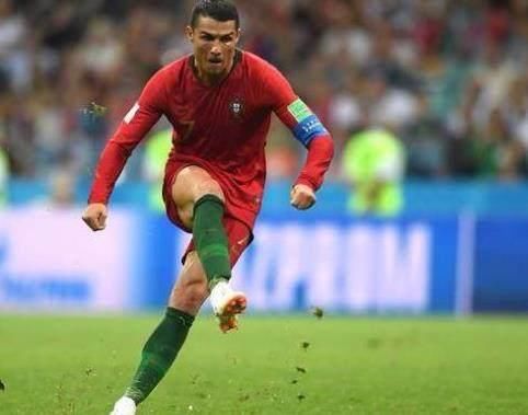 绝对奇迹!C罗梅西内马尔同时出局 这样的世界