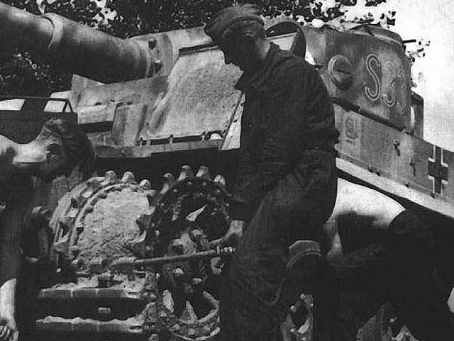 英国首相福字倒拿被取笑,其实二战时期德国人