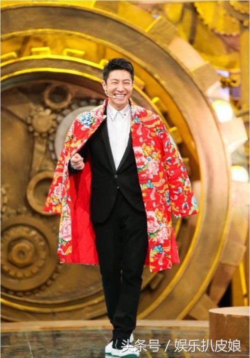 《放学别走》16岁少女CEO狠怼90后:都是老阿