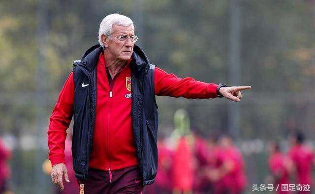 中泰之战国足首发11人曝光,郑智领强阵出击,国