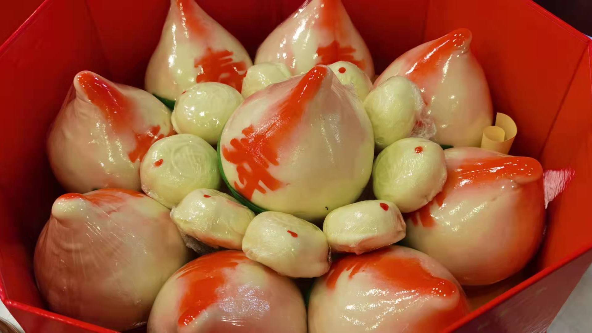 重阳节到， 老字号重阳花糕热销