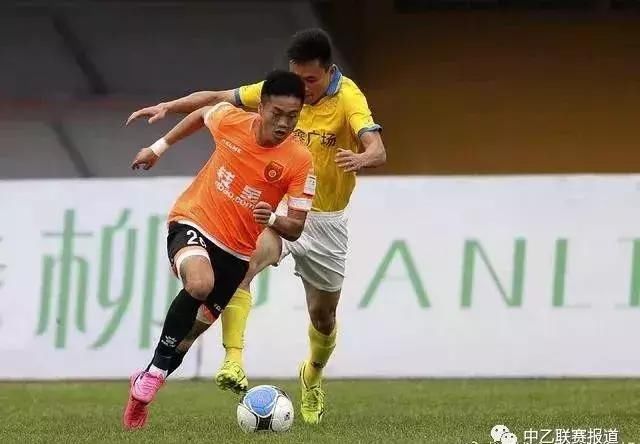 中收入阶层消费比例图_中乙球员收入