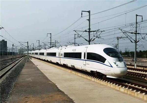 南宁到深圳在建的高铁线,会带动数个城市的经