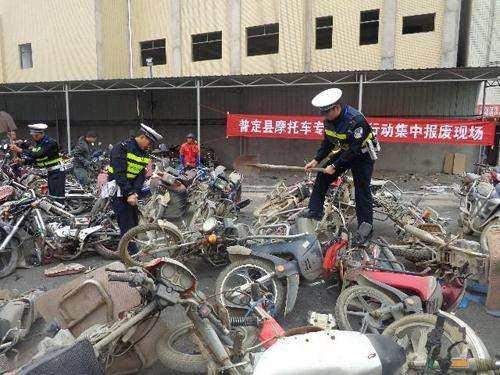 为什么进口摩托车那么贵?看到税率我不说话了