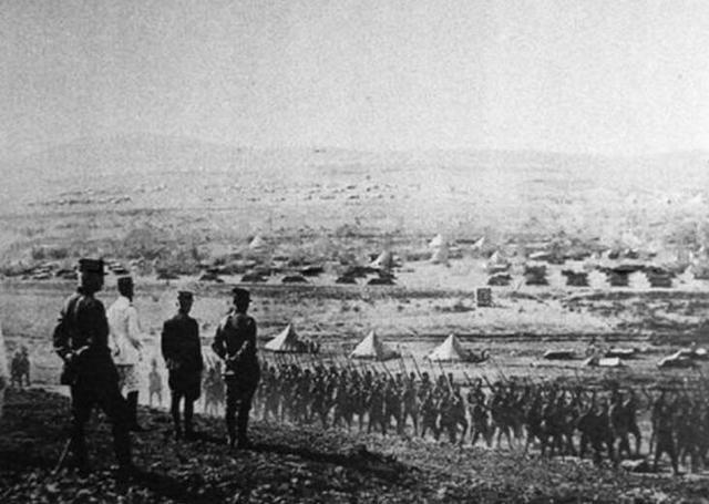 法国军舰紧随美军逼近叙利亚,俄军战机做出反