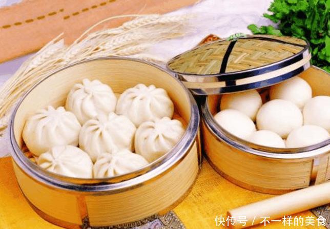 韩国人认为中国小吃种类太少,被网友怒怼没见