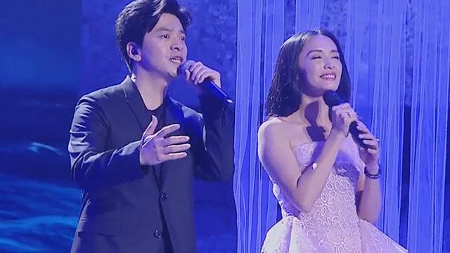 姚晨李健默契配合演绎歌曲串烧 姚晨李健默契配合演绎歌曲串烧