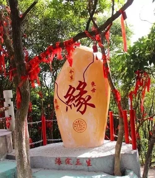 从生辰八字看桃花运,看姻缘,要从生辰八字找异