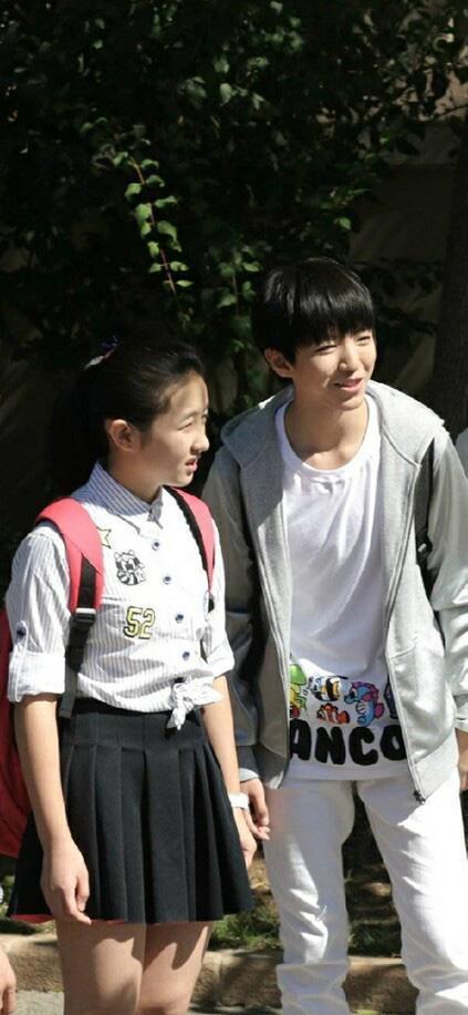 王俊凯张子枫第四度合作,这次竟然去日本拍微