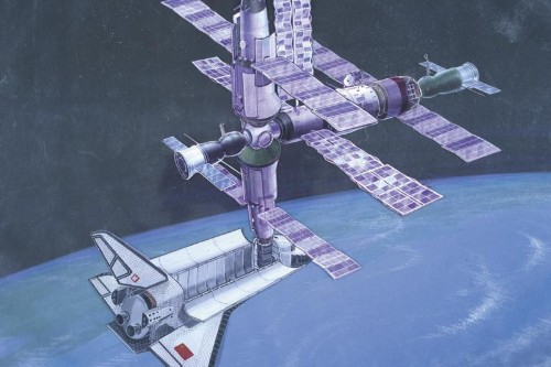 世界首个长久性空间站