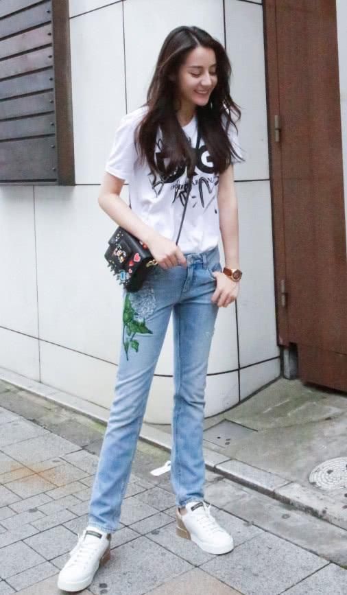 迪丽热巴的未修图,真实身高 年龄曝光