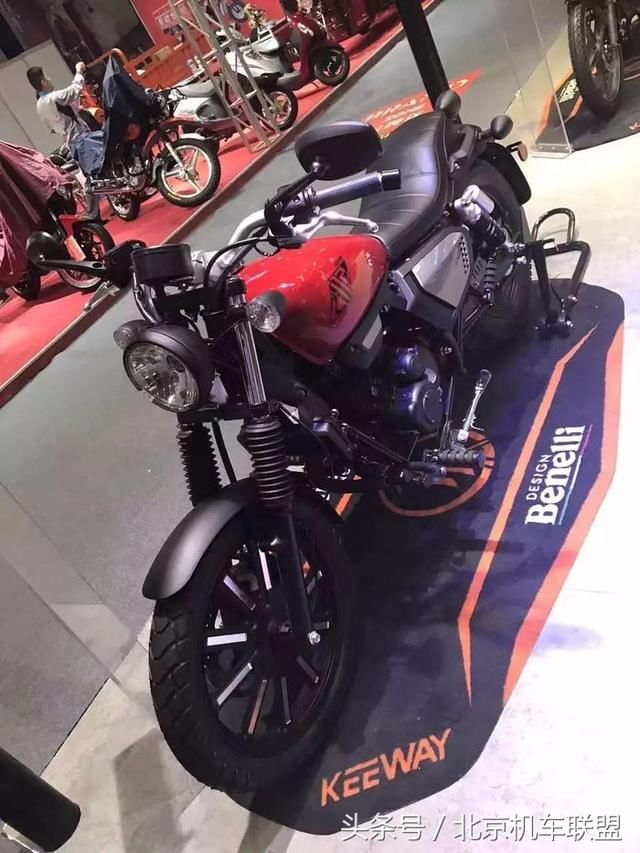 钱江贝纳利新款太子车凯威荣光202亮相,颜值堪