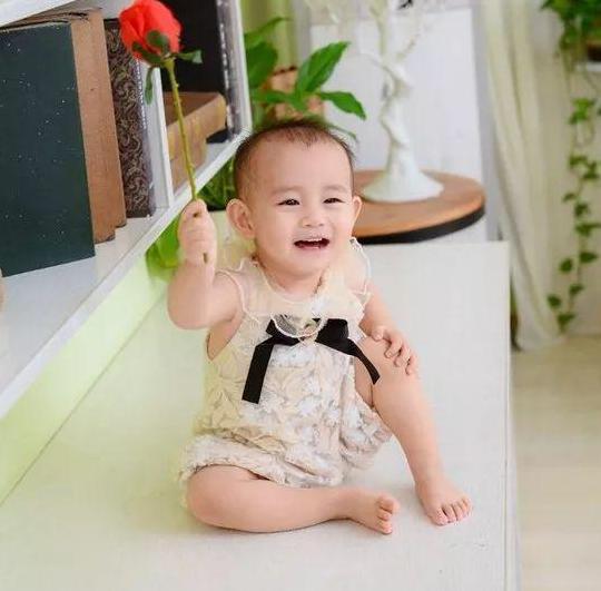 一岁6个月宝宝患白血病撕心裂肺哭喊,宝妈:病