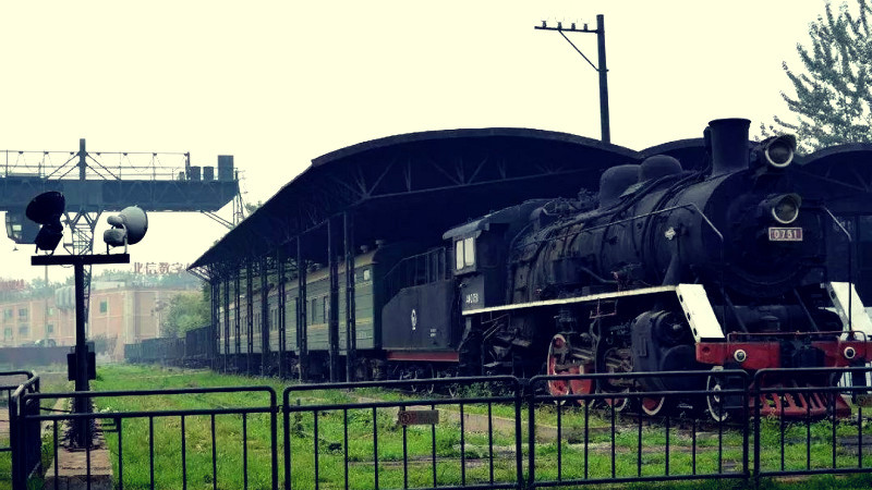 来这个工业风的硬核拍照地 轻轻松松就能出大片~ 来这个工业风的硬核拍照地 轻轻松松就能出大片~