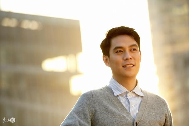 这种男生即使没有钱也不缺女朋友,这一句口头