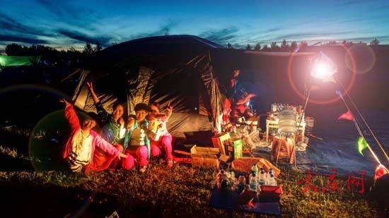 大庆帐篷节 草原欢乐城
