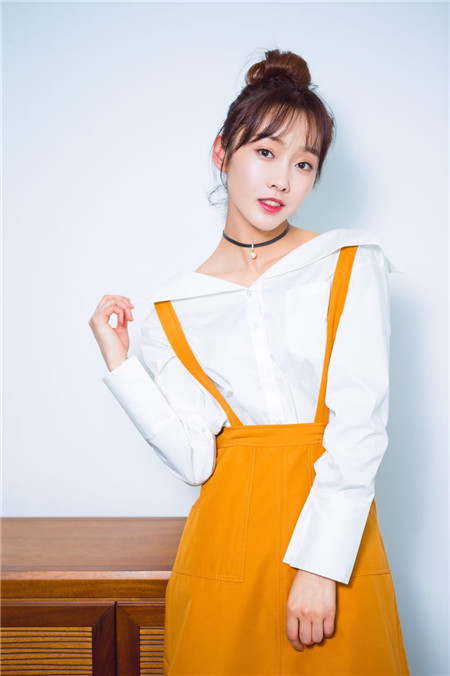 宣璐化身异能少女 挑梁《天使的眼睛》