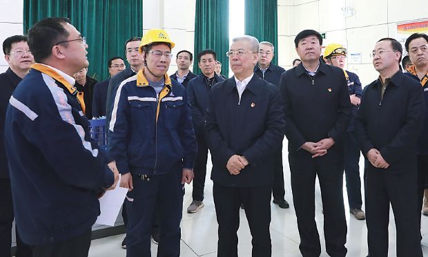 李正印深入山西华兴铝业公司开展入企服务