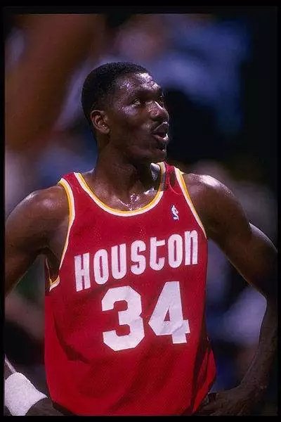 NBA五大最佳模板!乔丹接近完美!詹姆斯竟未上