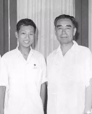 周恩来侄子周秉钧:伯伯和七妈的教诲让我受益