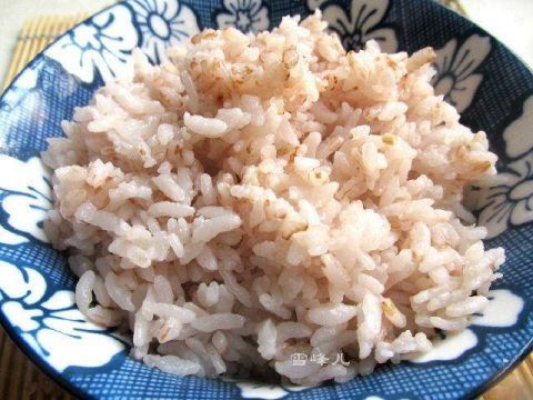 红粳米做出的米饭有多好吃 香喷喷还带着微微的甜_图1-9