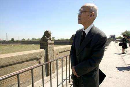 90岁日本老兵不愿为侵华道歉, 直言: 若是开战