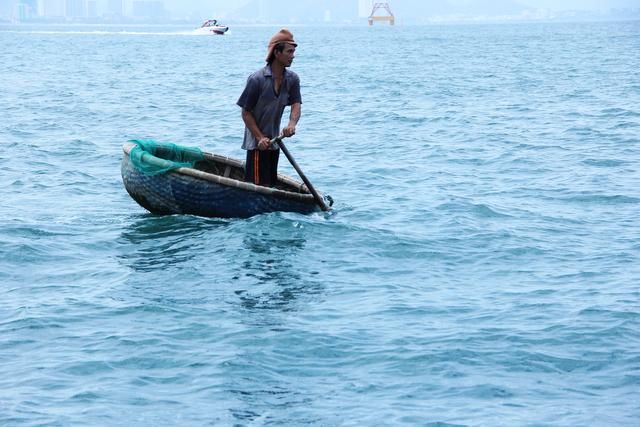 第一次出国去泰国,需要什么,带多少钱?干货,这