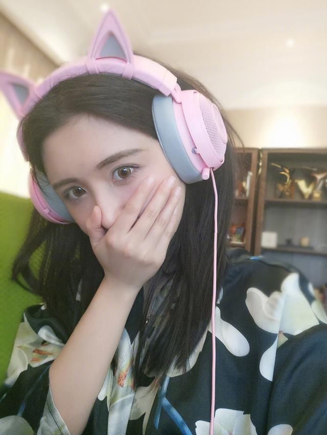 陈一发又出新招,把吃鸡玩成体感游戏还开车:客