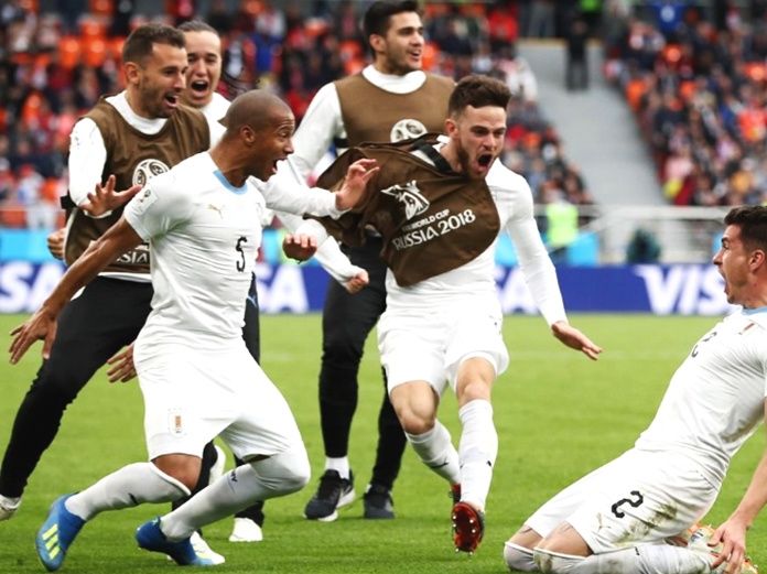 一家三口都是彩票迷,而且体彩店老板表示他们