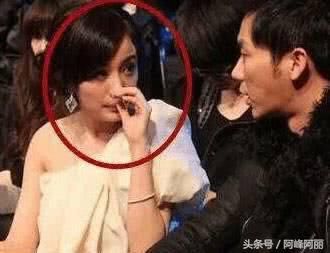 杨幂随处随地抠鼻,片场又挠脚,刘恺威不管管吗
