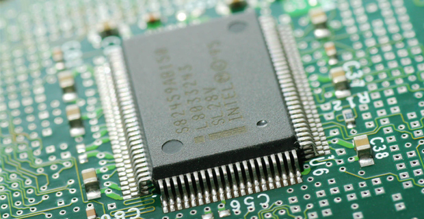 英特尔发布第八代酷睿i9处理器 主打电竞和直