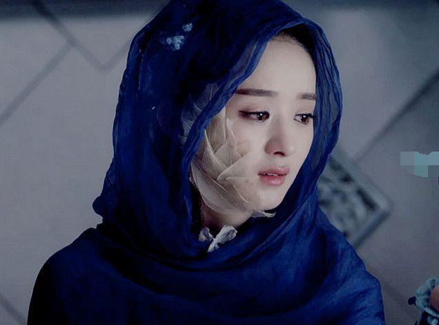 赵丽颖在《花千骨》了惨遭毁容的镜头,不知道看哭了多少人呢