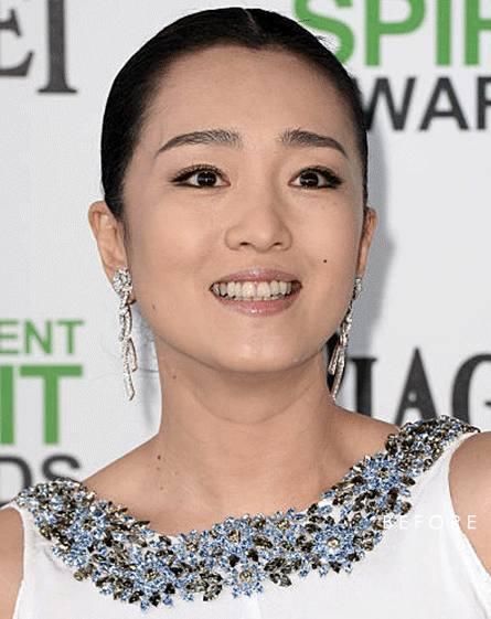 脸上有痣不丑反而更惊艳,杨丞琳右脸,梦露左脸