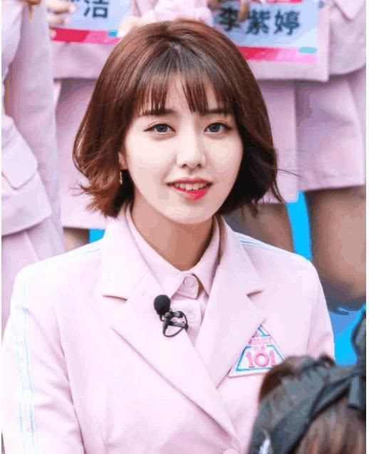 101小姐姐刘人语要出道了,她是新组合的C位,实