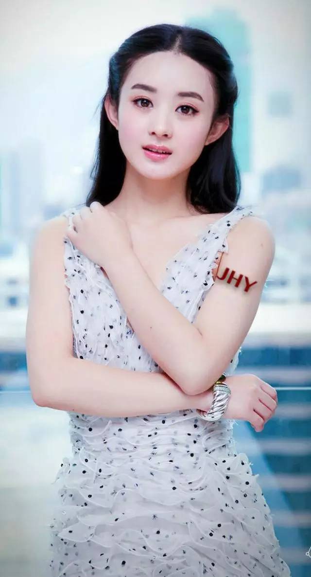 赵丽颖都爱这发型，今年最火的8款半扎发