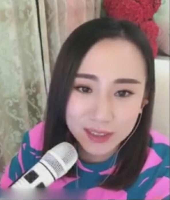 丫蛋直播间大方谈论自己离婚事件 就算是赵本