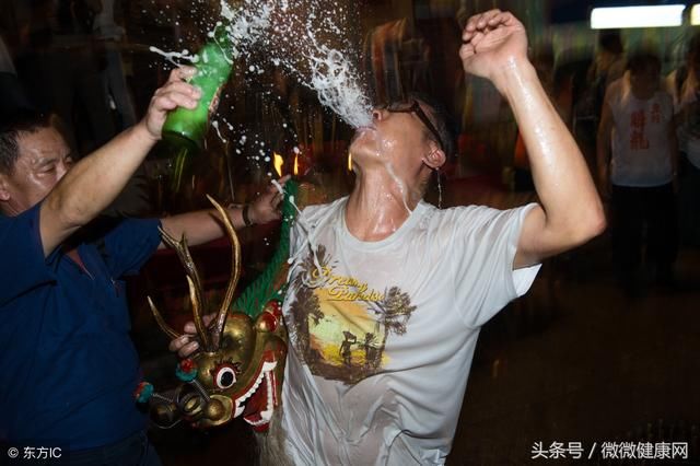 17岁少年醉酒冻死街头,喝酒后这几件事情打死不能做!