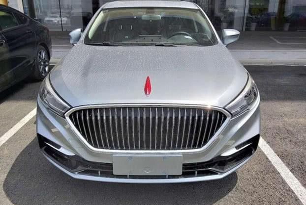 喜提红旗H5乞丐版,车主:除了轮毂有缩水,奥迪真