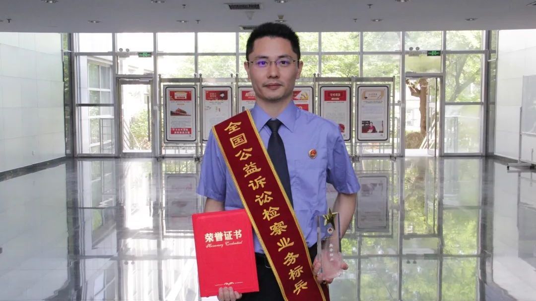 【快干之星】郑旭斌:以青春之我 “益”路奔赴 【快干之星】郑旭斌:以青春之我 “益”路奔赴