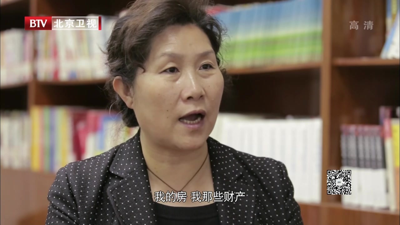 中国梦365个故事:社区里的“解难书记” 中国梦365个故事:社区里的“解难书记”